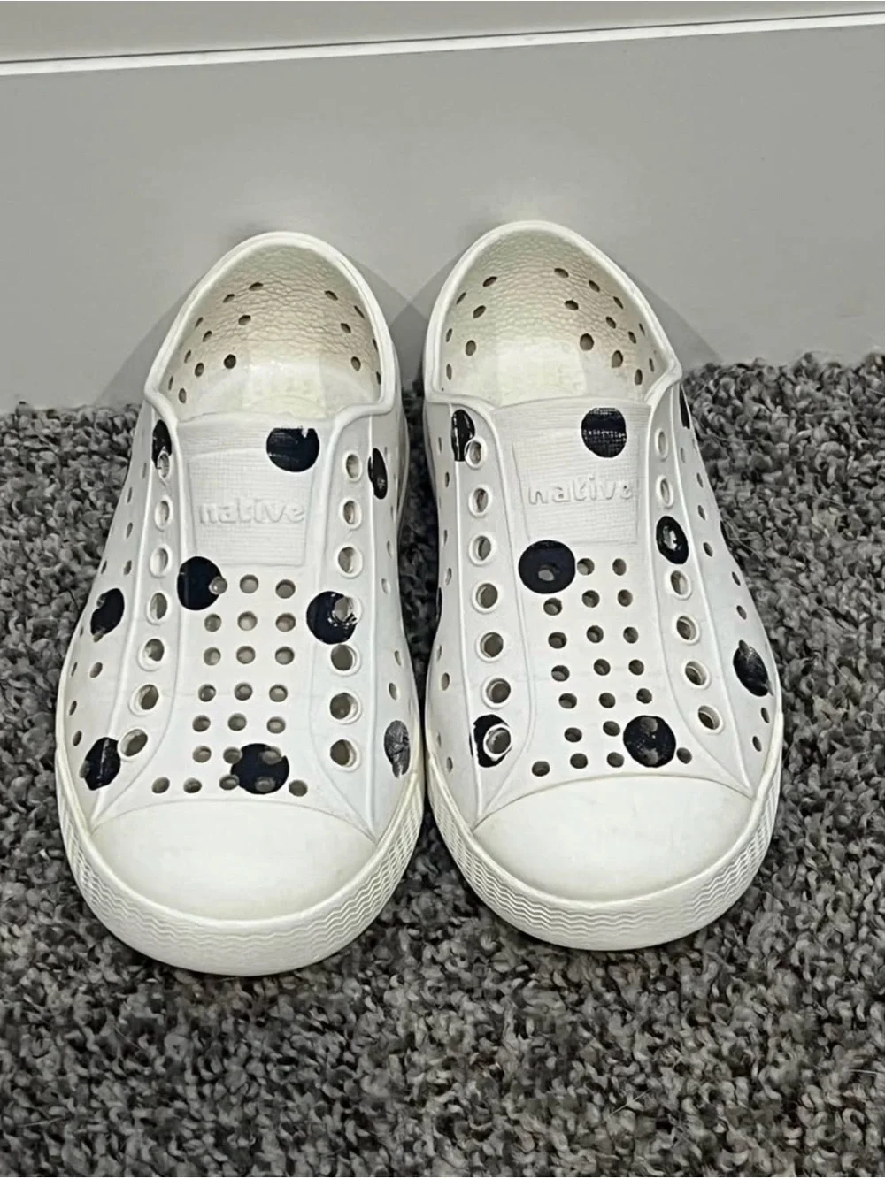 Native Waterproof Kids White Slip-On Perforated Black Dot Sneakers Size J2